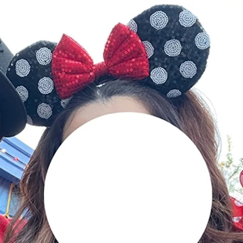 Minnie Mouse Sequin Ears